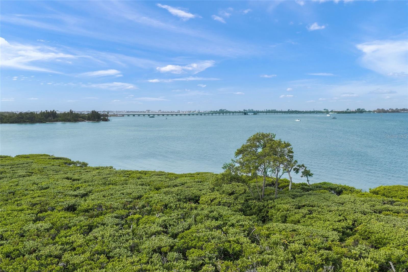 HARBOR SOUND - Residential
