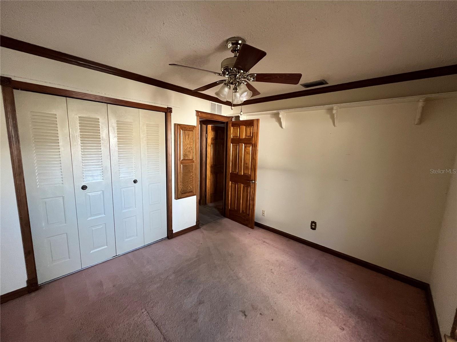 FOUR WINDS ESTATES UNIT 4 - Residential