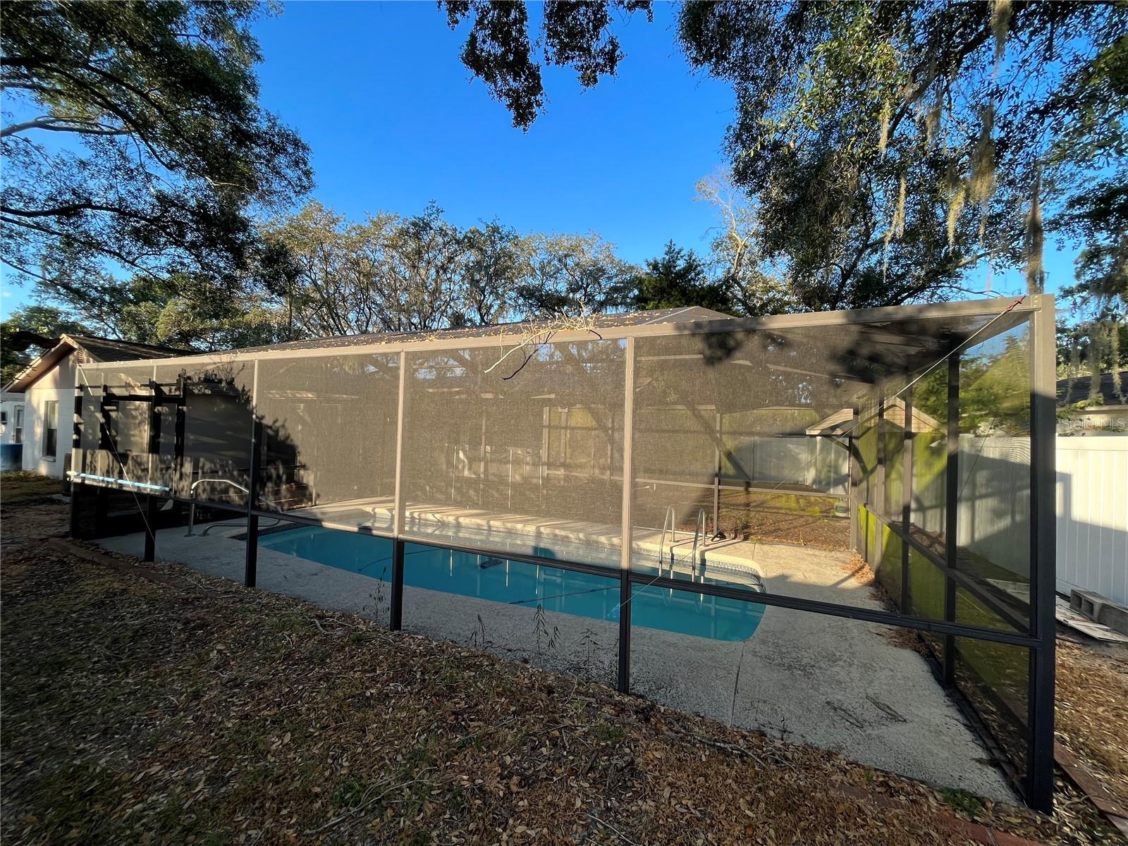 FOUR WINDS ESTATES UNIT 4 - Residential
