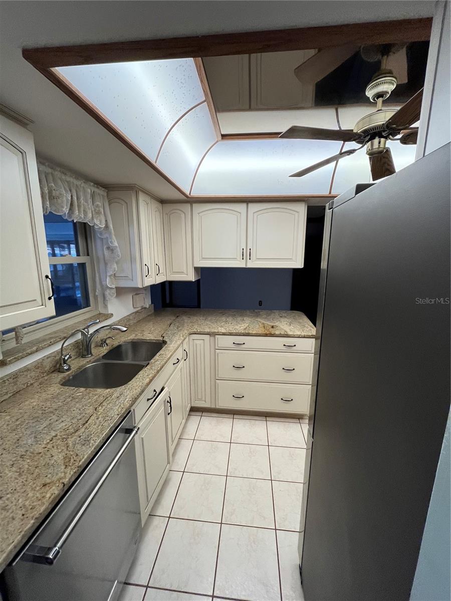 FOUR WINDS ESTATES UNIT 4 - Residential