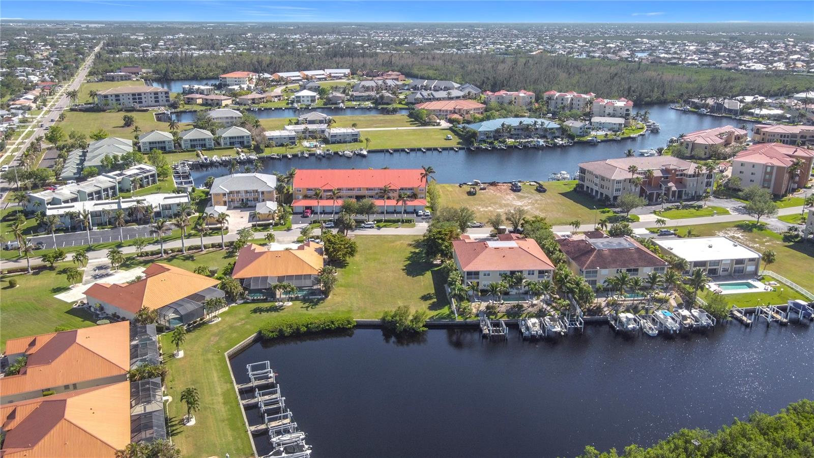 PUNTA GORDA ISLES SEC 14 - Land