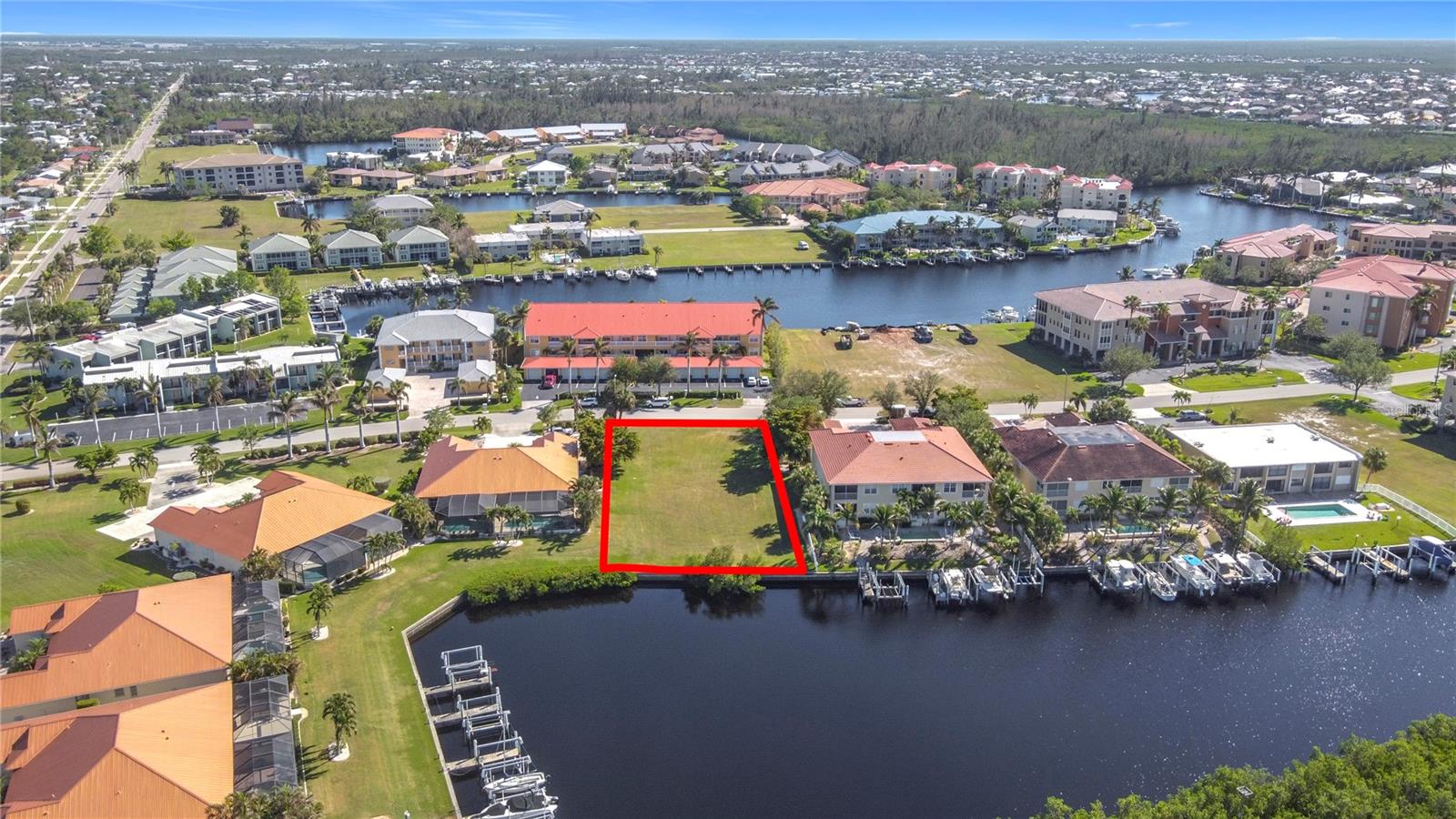 PUNTA GORDA ISLES SEC 14 - Land