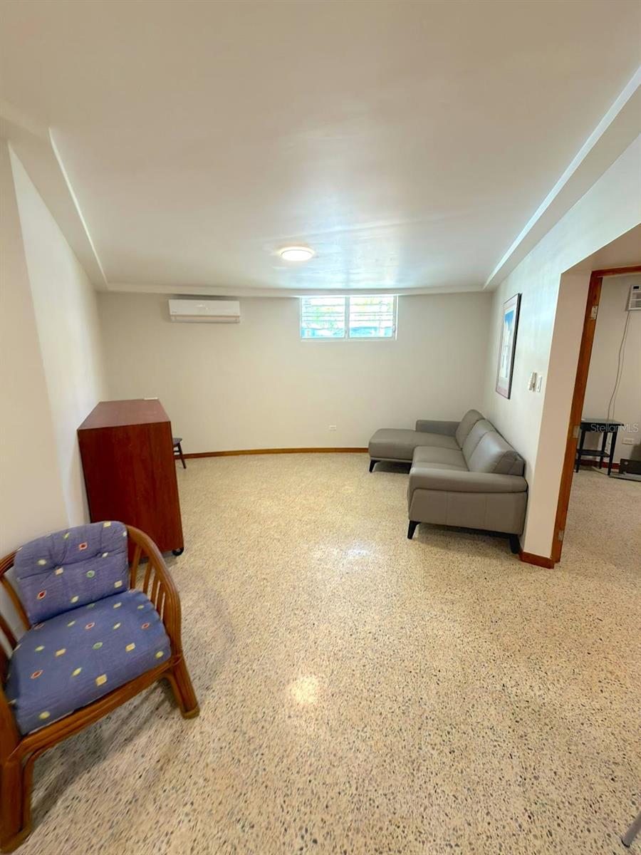 PINE GROVE - Residential