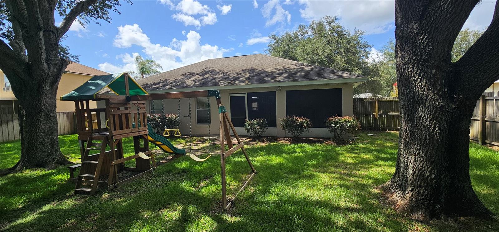 EUSTIS REMINGTON CLUB SUB - Residential