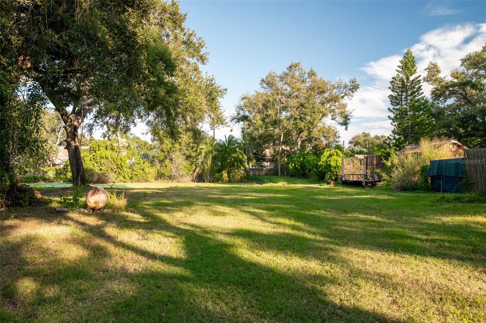 BAY PINES SUB - Land