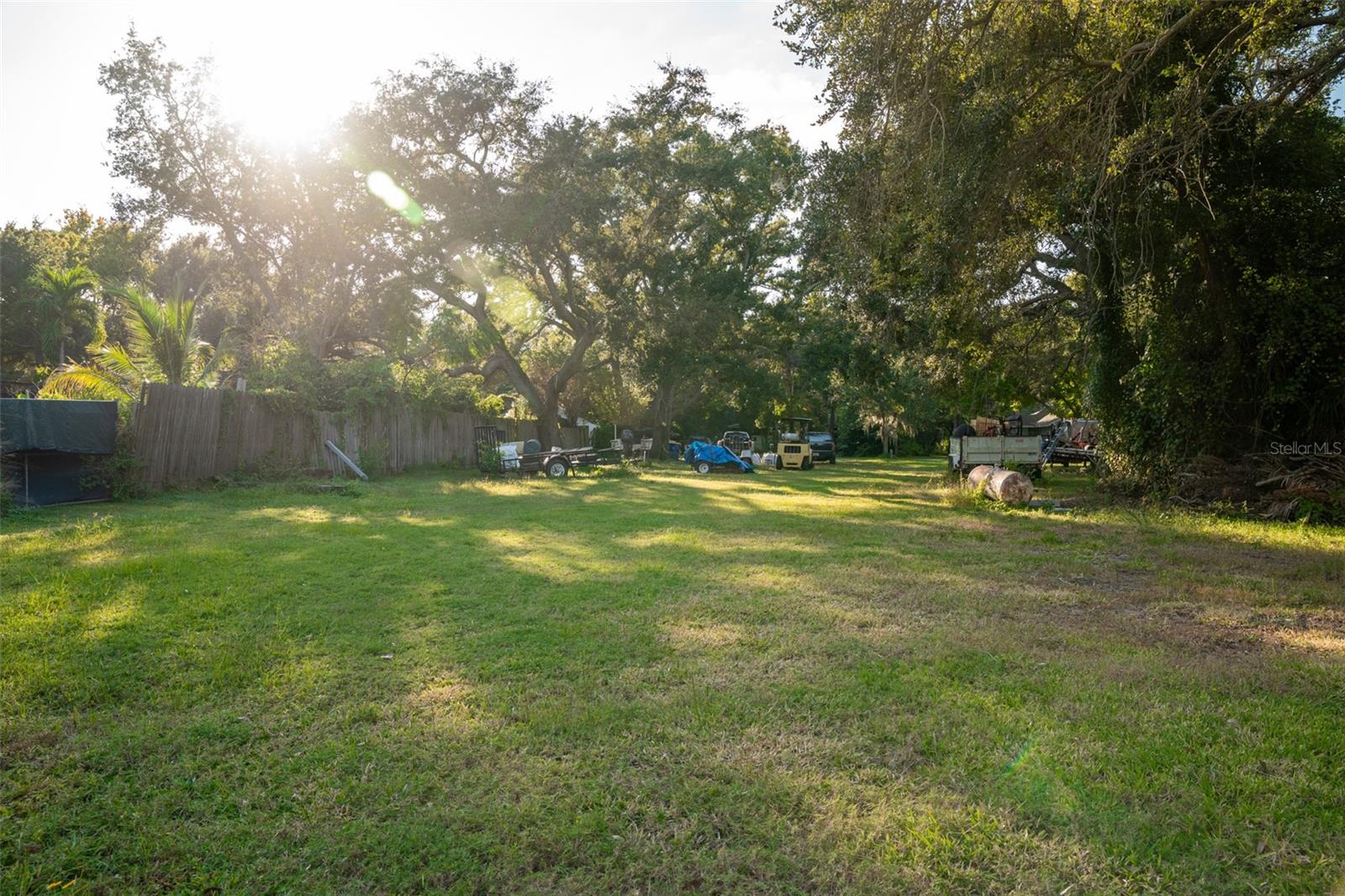 BAY PINES SUB - Land