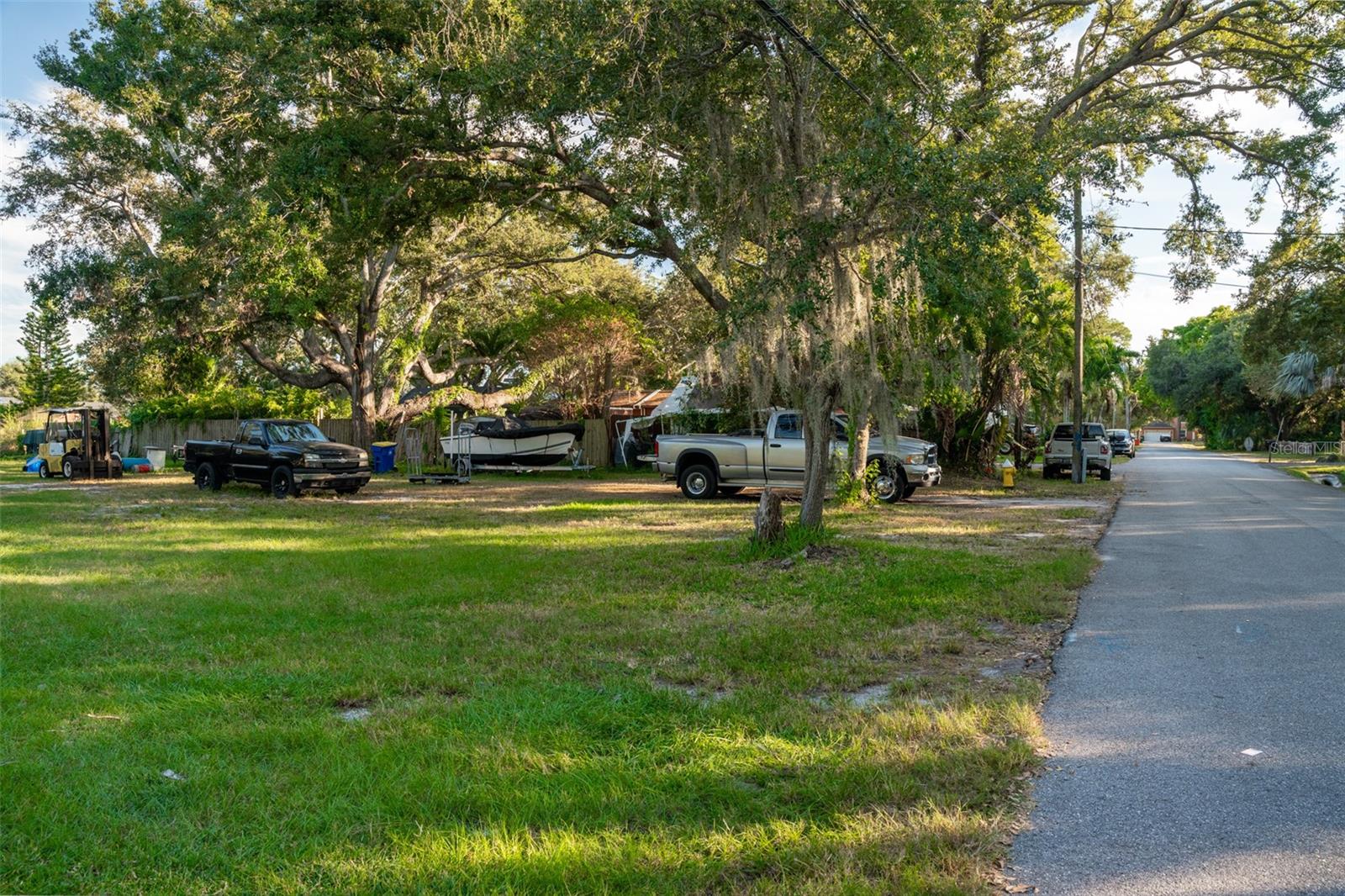 BAY PINES SUB - Land