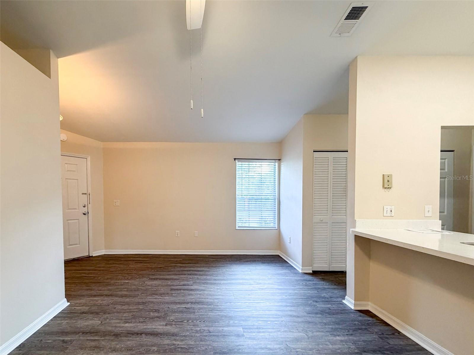MAGNOLIA MANOR - Residential Lease