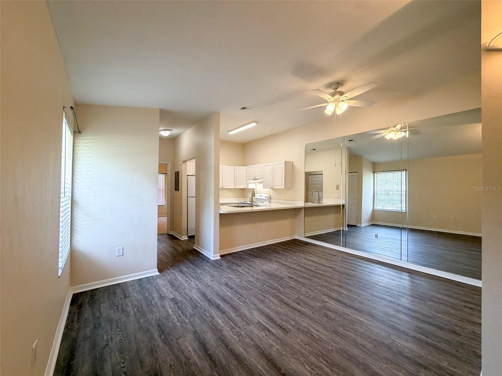 MAGNOLIA MANOR - Residential Lease