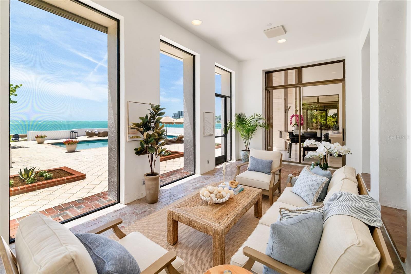LIDO C - Residential