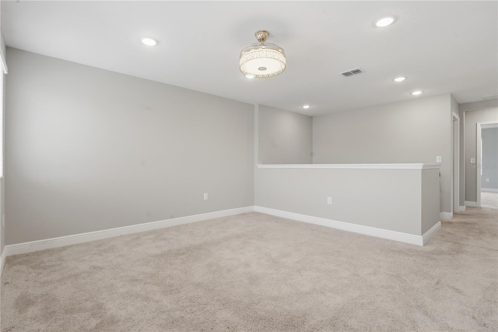 SEASONS/PK HILL - Residential