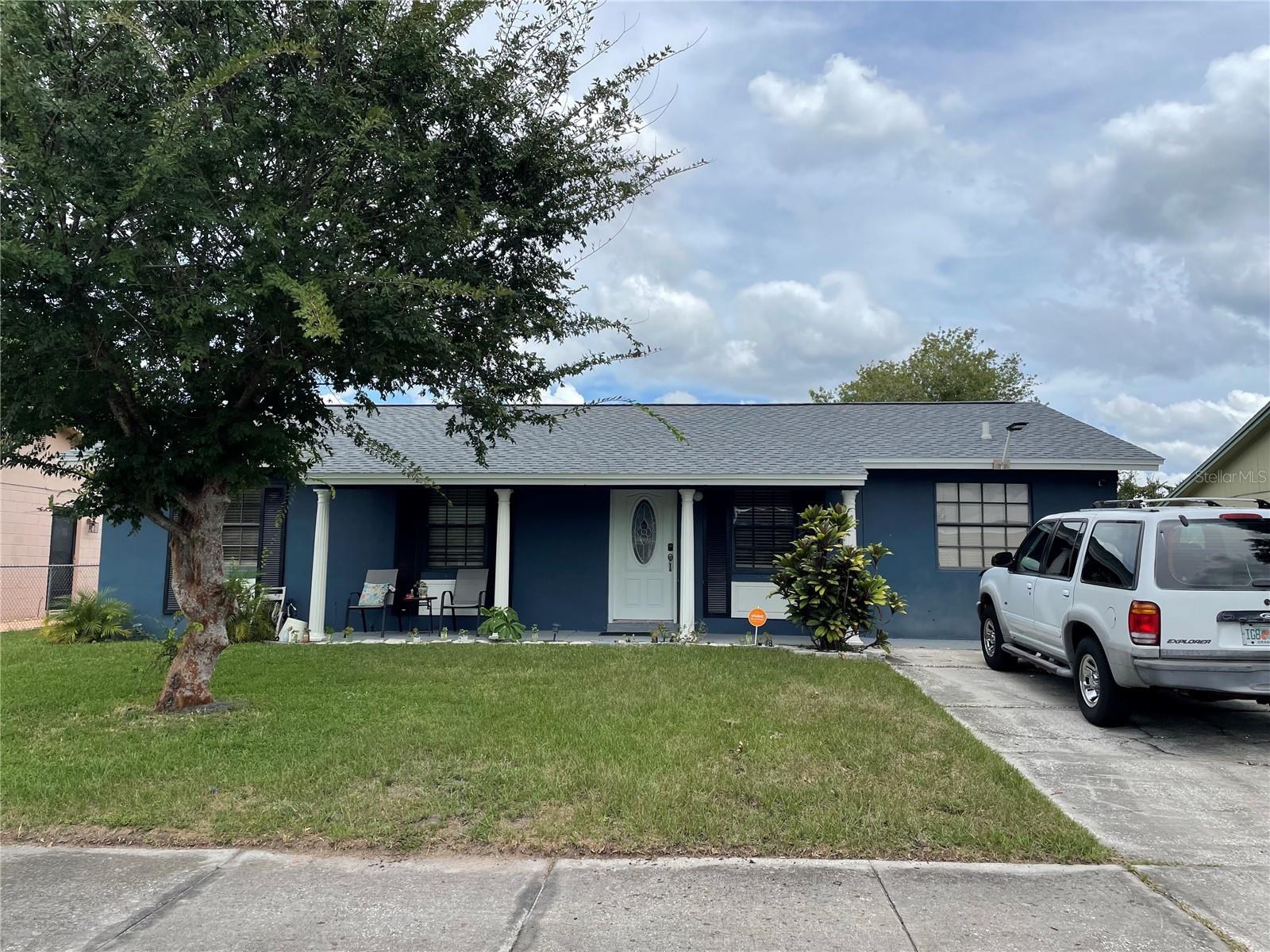 RICHMOND ESTATES - Residential Lease