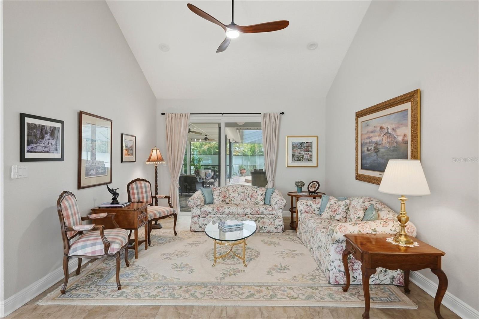 TIERRA VERDE UNIT 1 4TH REP - Residential