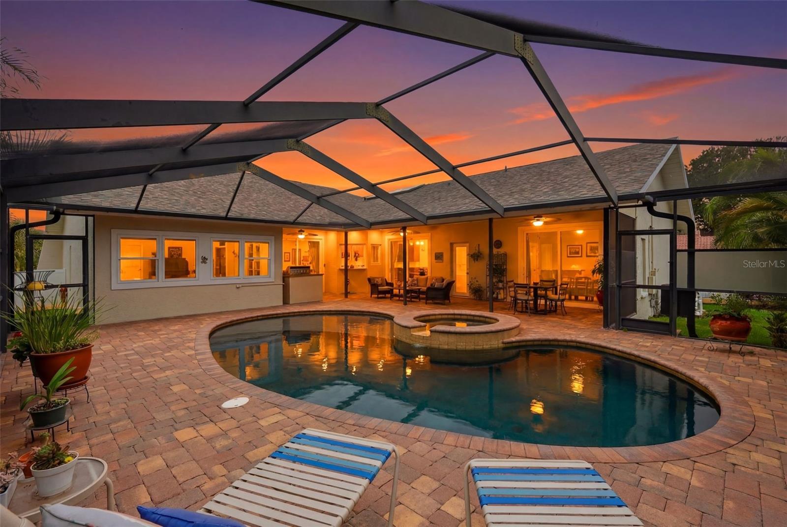 TIERRA VERDE UNIT 1 4TH REP - Residential