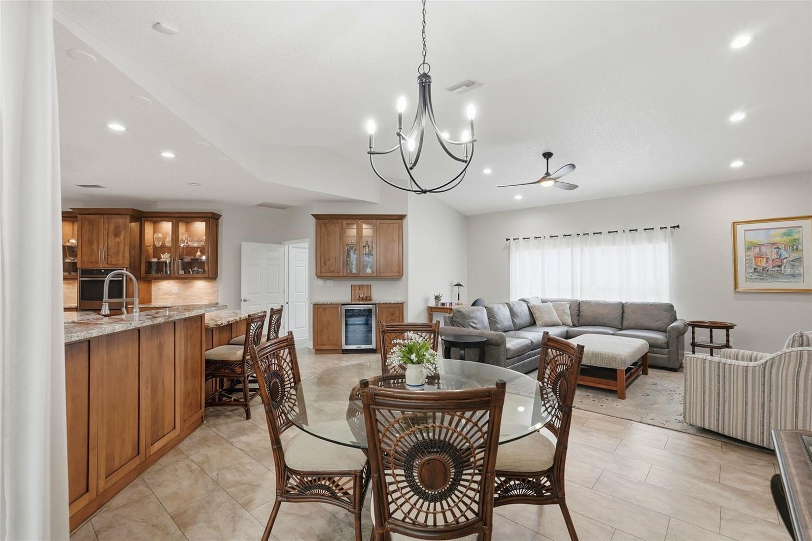 TIERRA VERDE UNIT 1 4TH REP - Residential