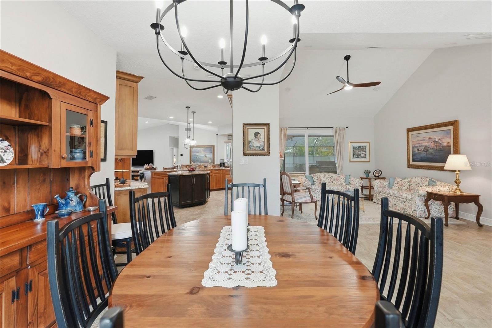 TIERRA VERDE UNIT 1 4TH REP - Residential