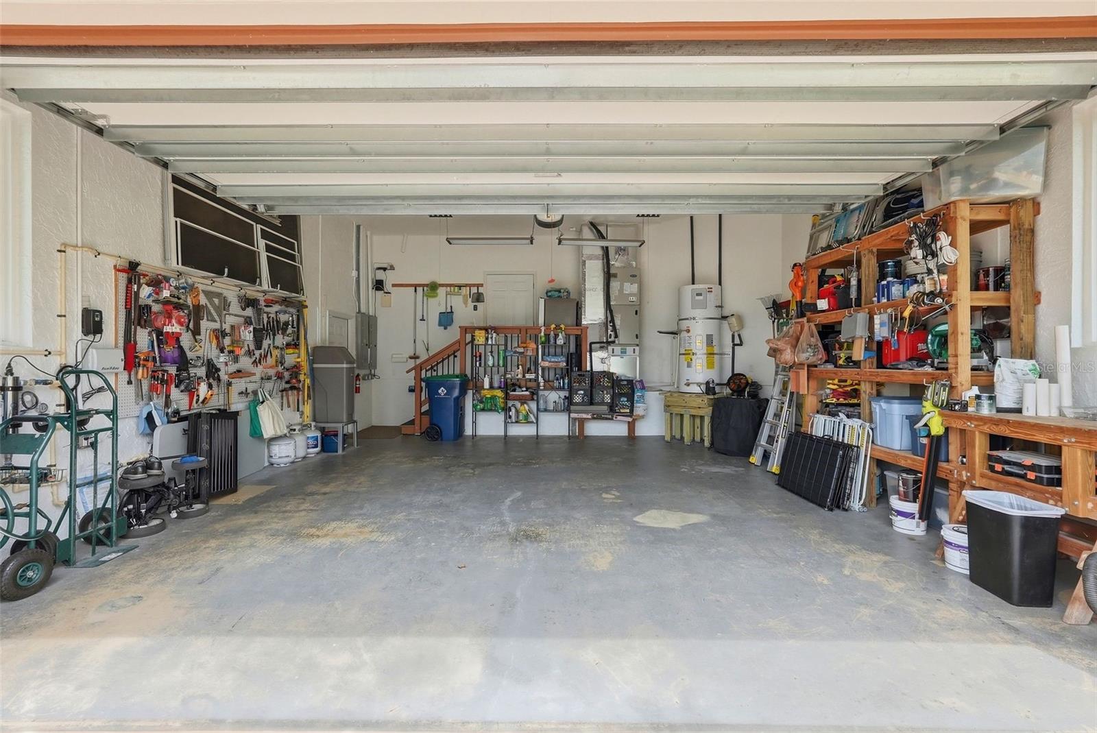 TIERRA VERDE UNIT 1 4TH REP - Residential