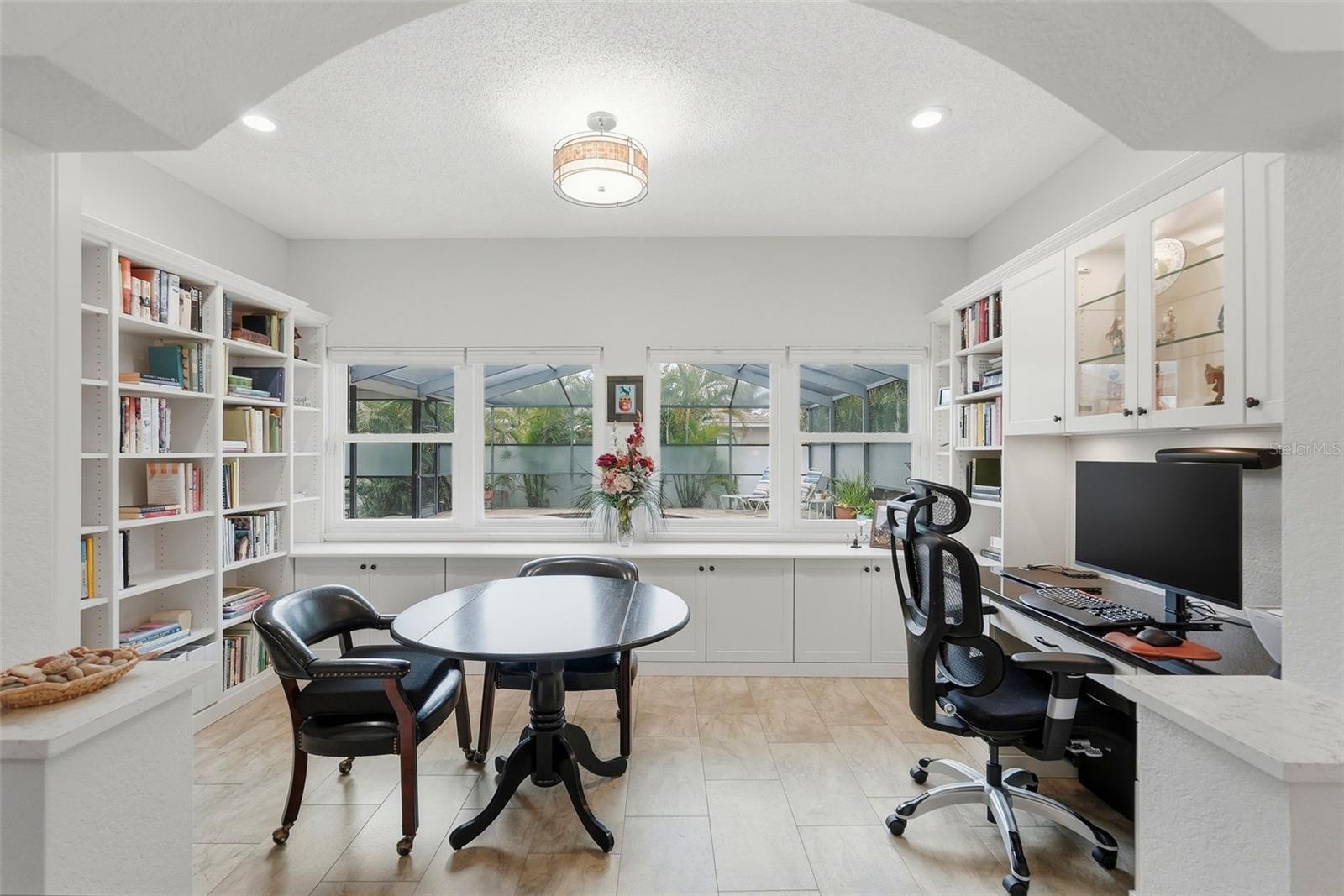 TIERRA VERDE UNIT 1 4TH REP - Residential