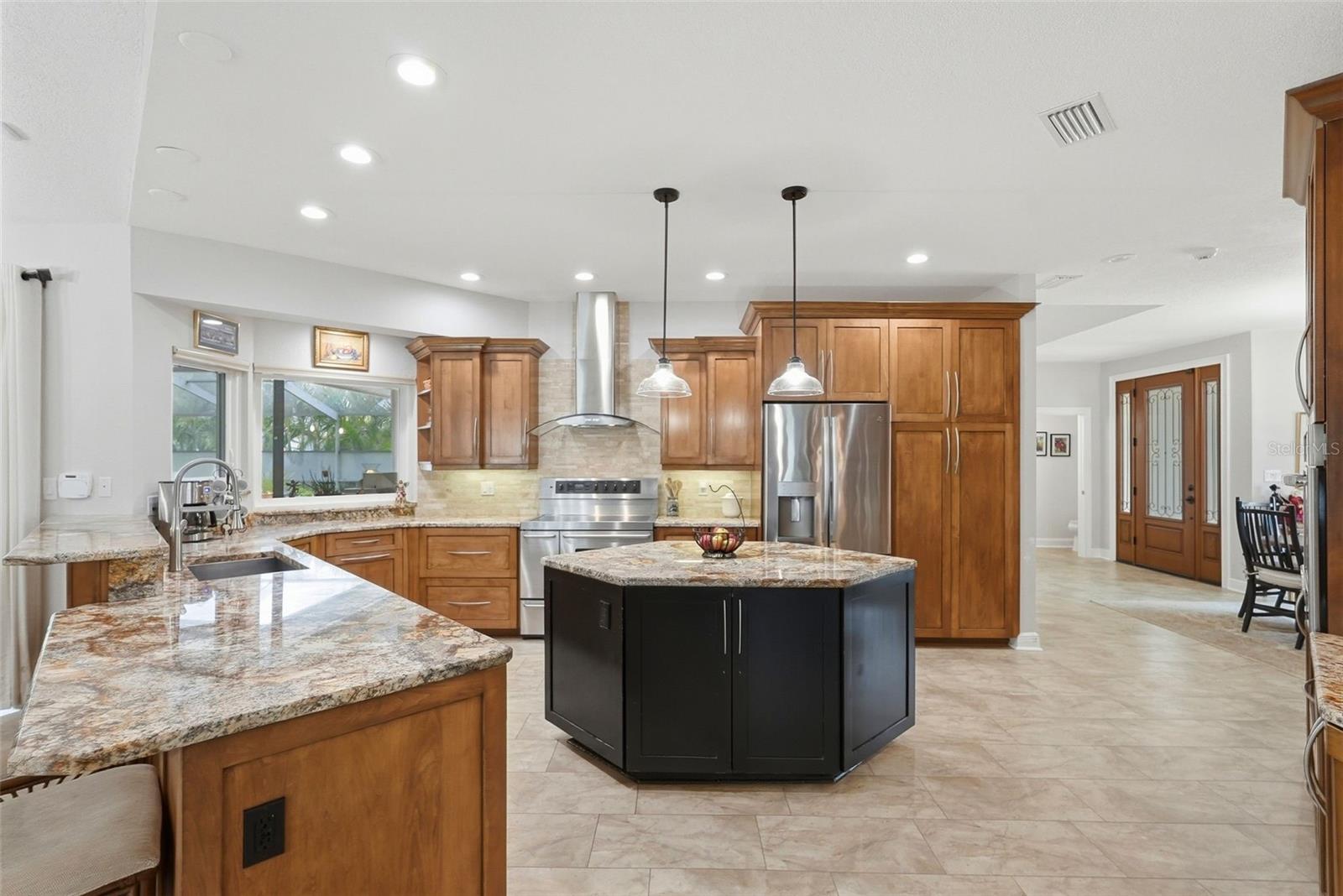 TIERRA VERDE UNIT 1 4TH REP - Residential