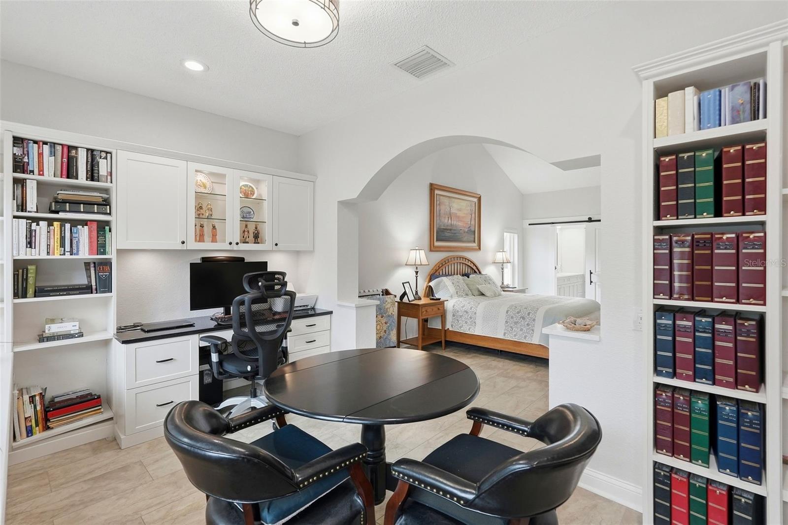 TIERRA VERDE UNIT 1 4TH REP - Residential