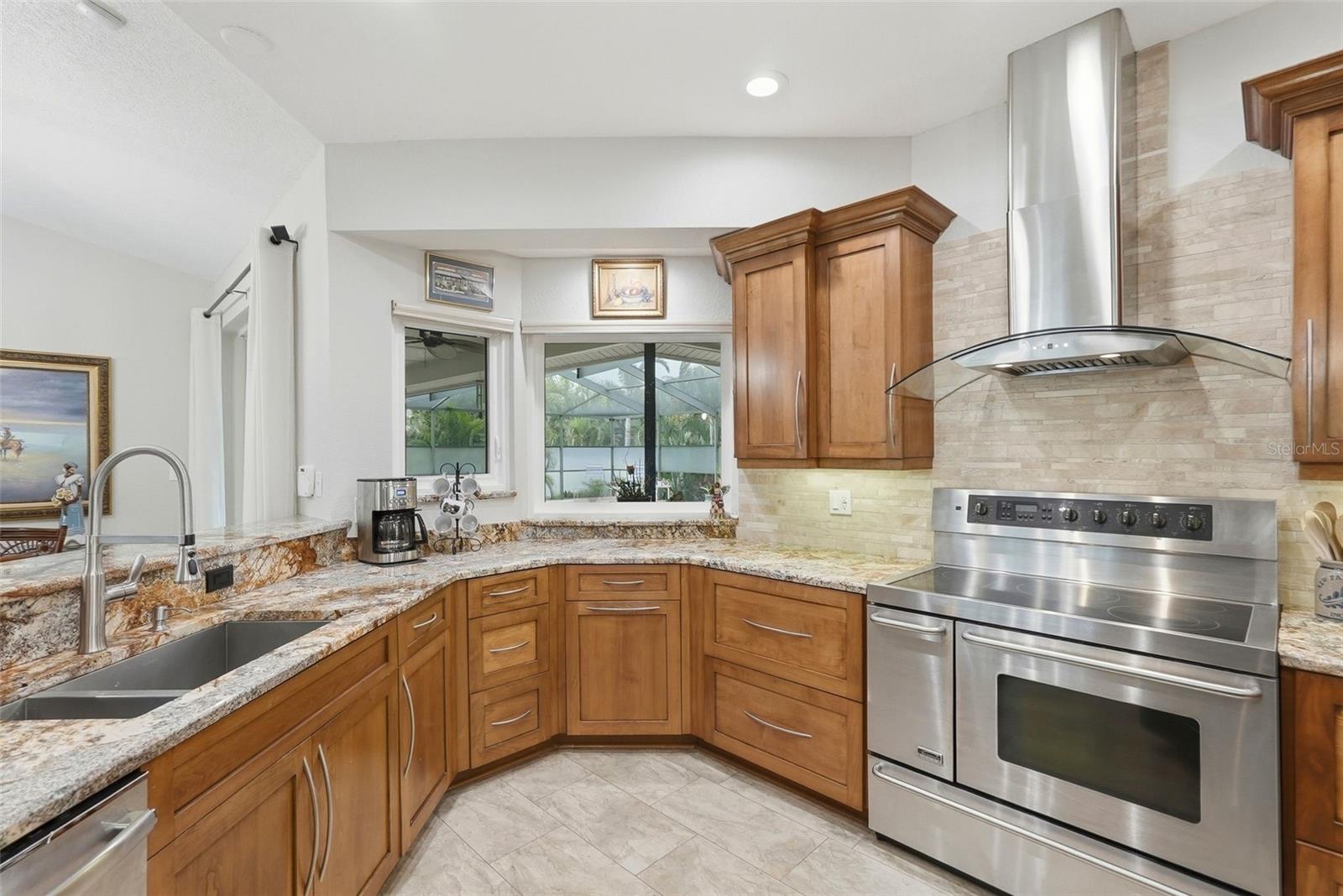 TIERRA VERDE UNIT 1 4TH REP - Residential