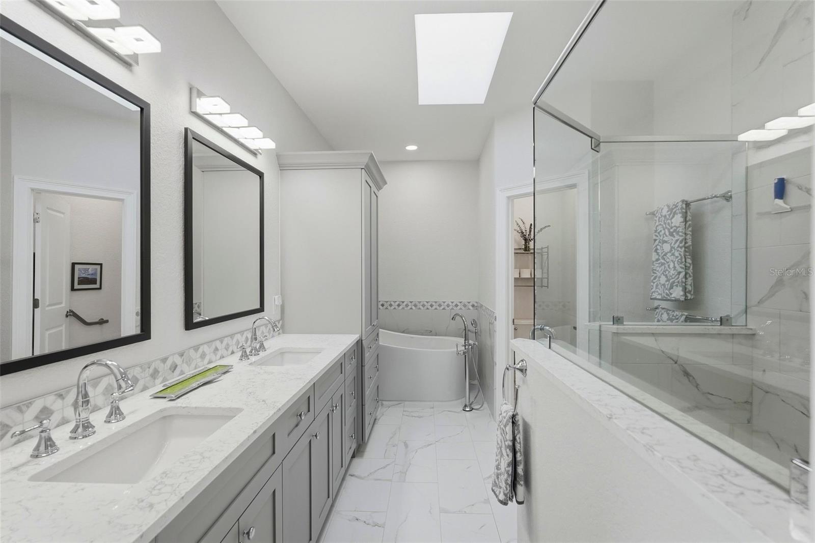 TIERRA VERDE UNIT 1 4TH REP - Residential