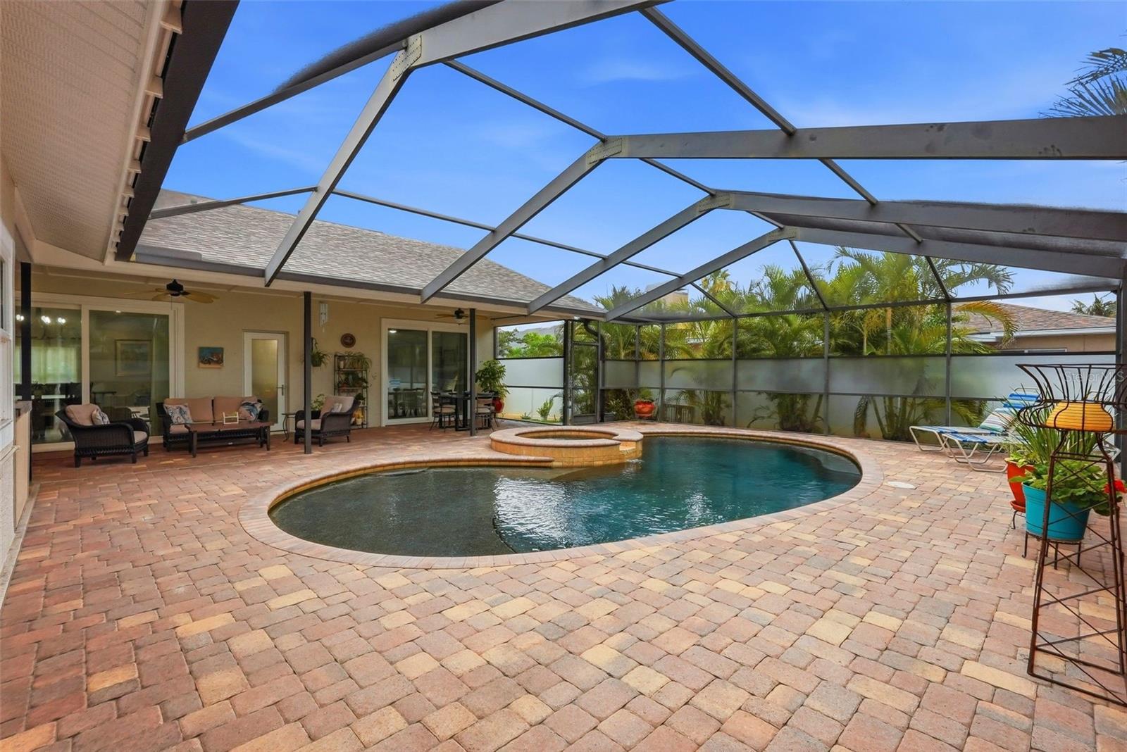 TIERRA VERDE UNIT 1 4TH REP - Residential