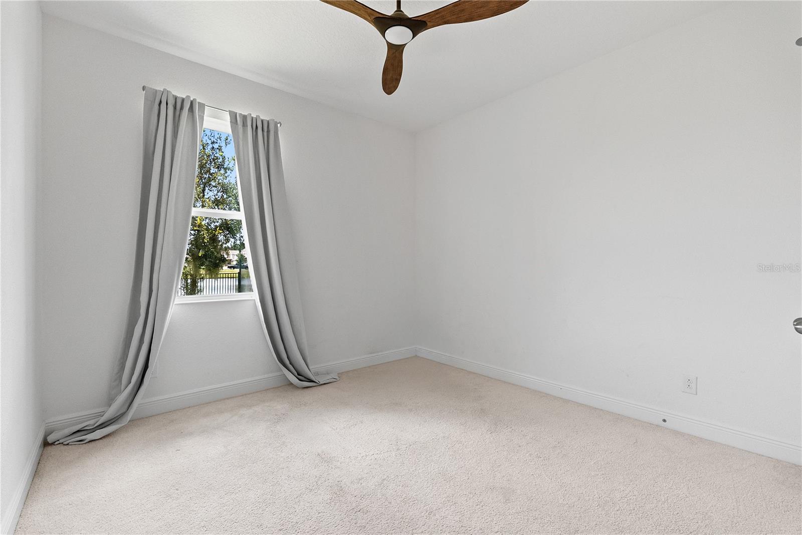 HANOVER LAKES PH 2 - Residential