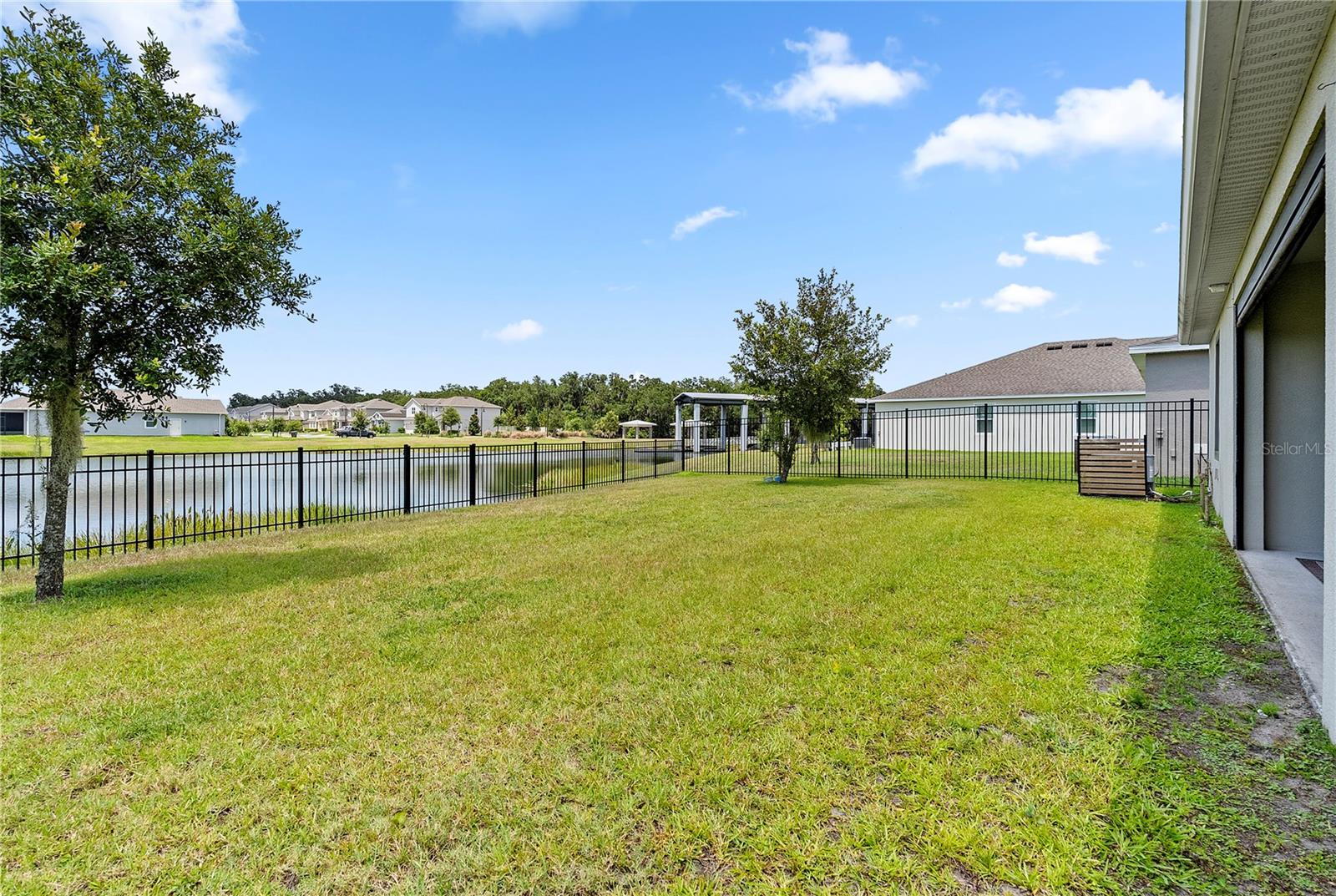 HANOVER LAKES PH 2 - Residential