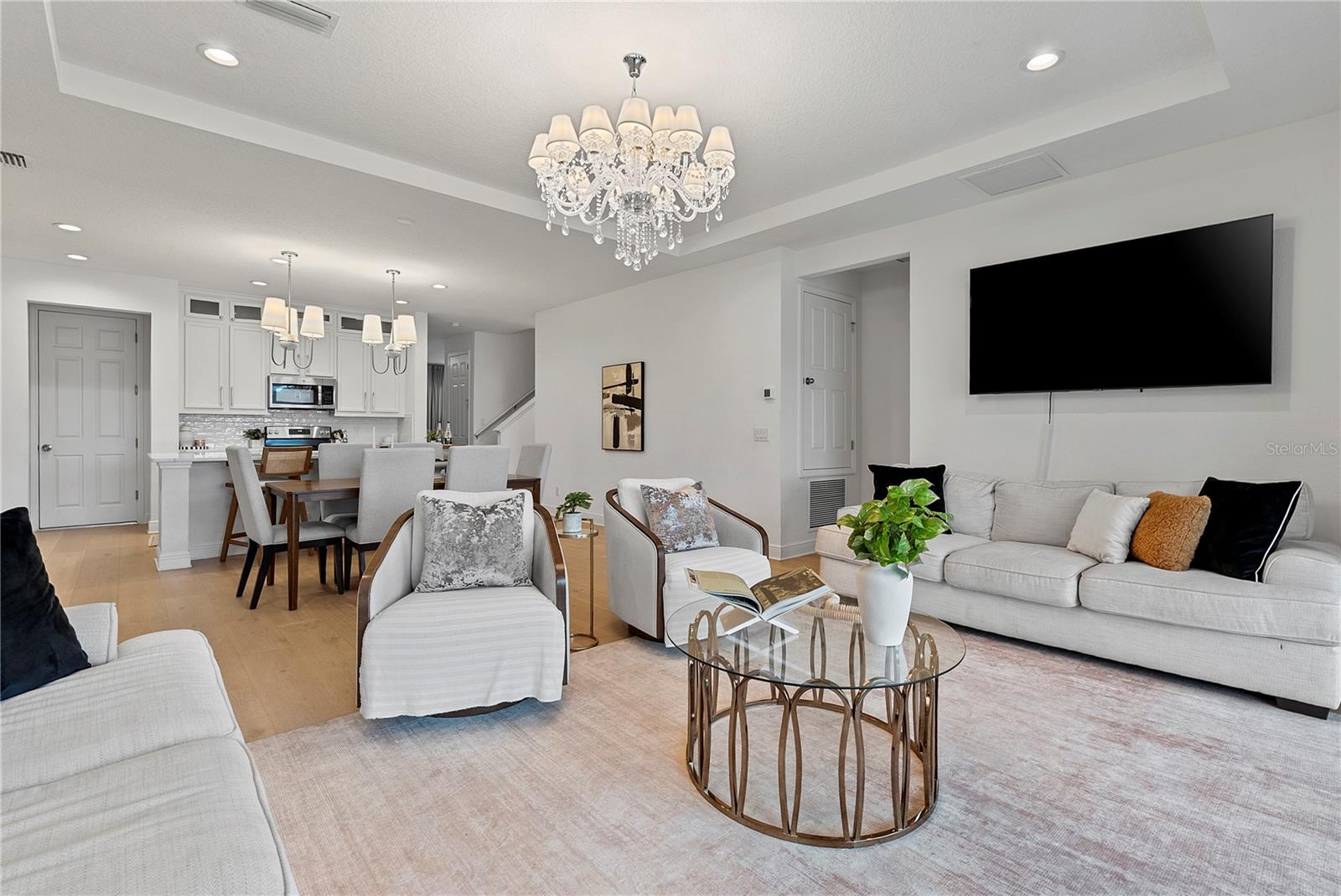HANOVER LAKES PH 2 - Residential