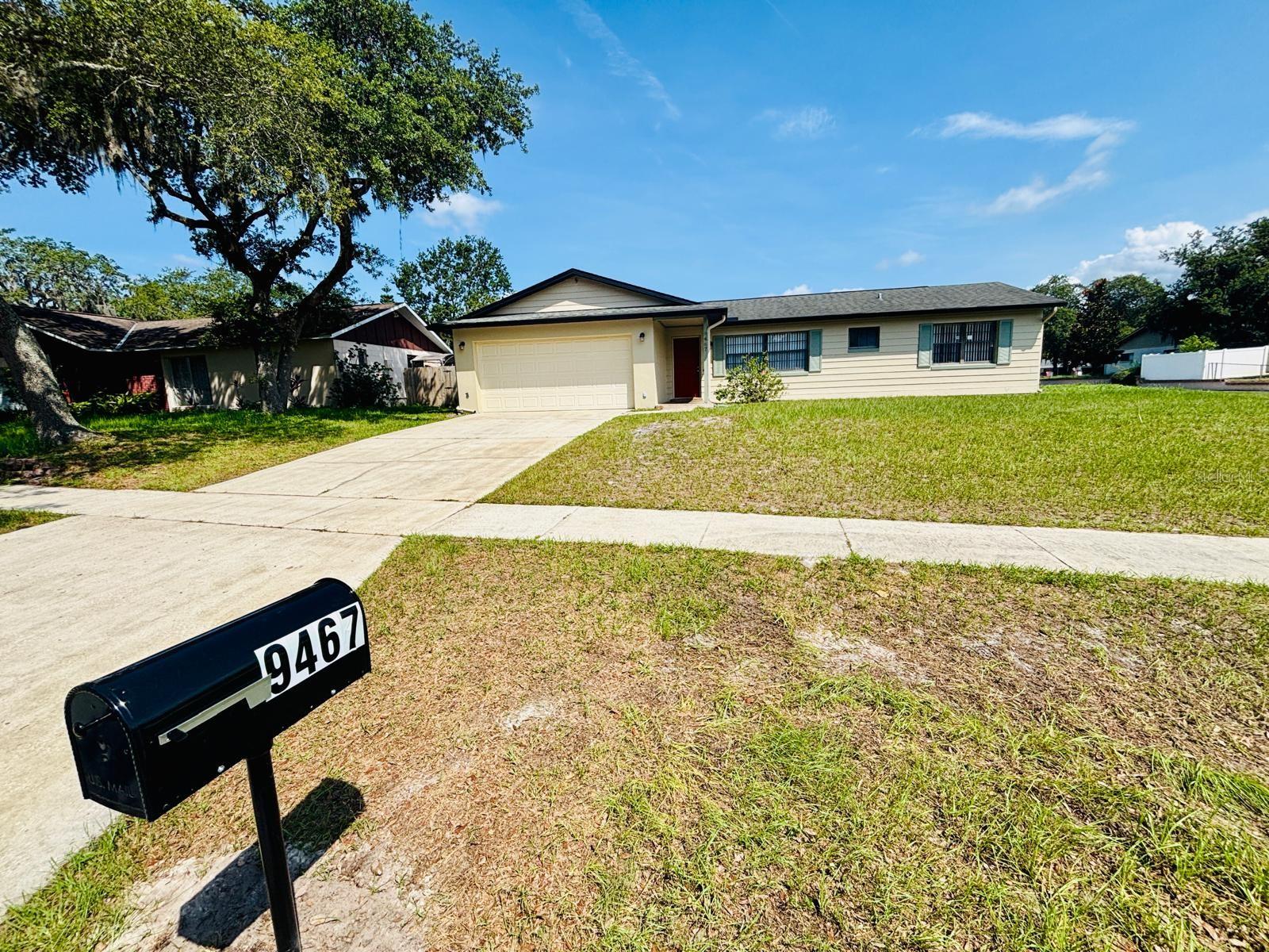 ARBOR RIDGE WEST - Residential Lease