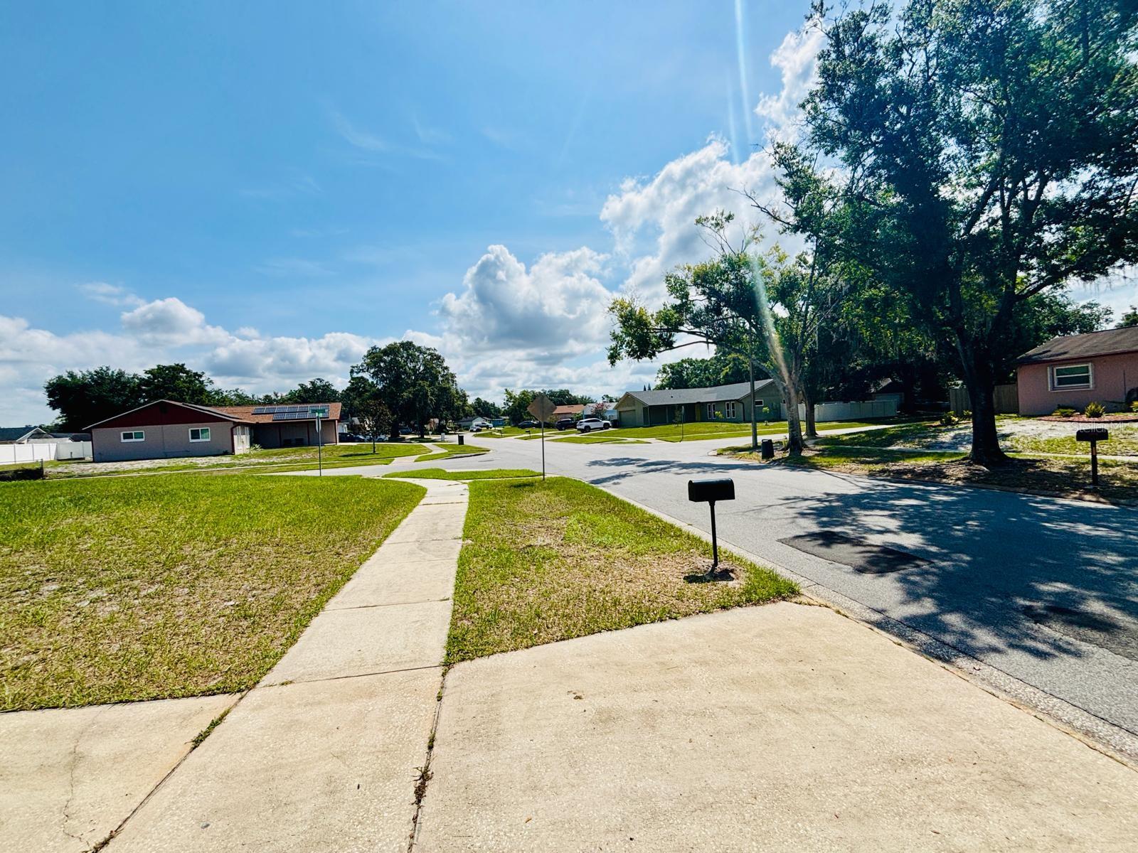 ARBOR RIDGE WEST - Residential Lease