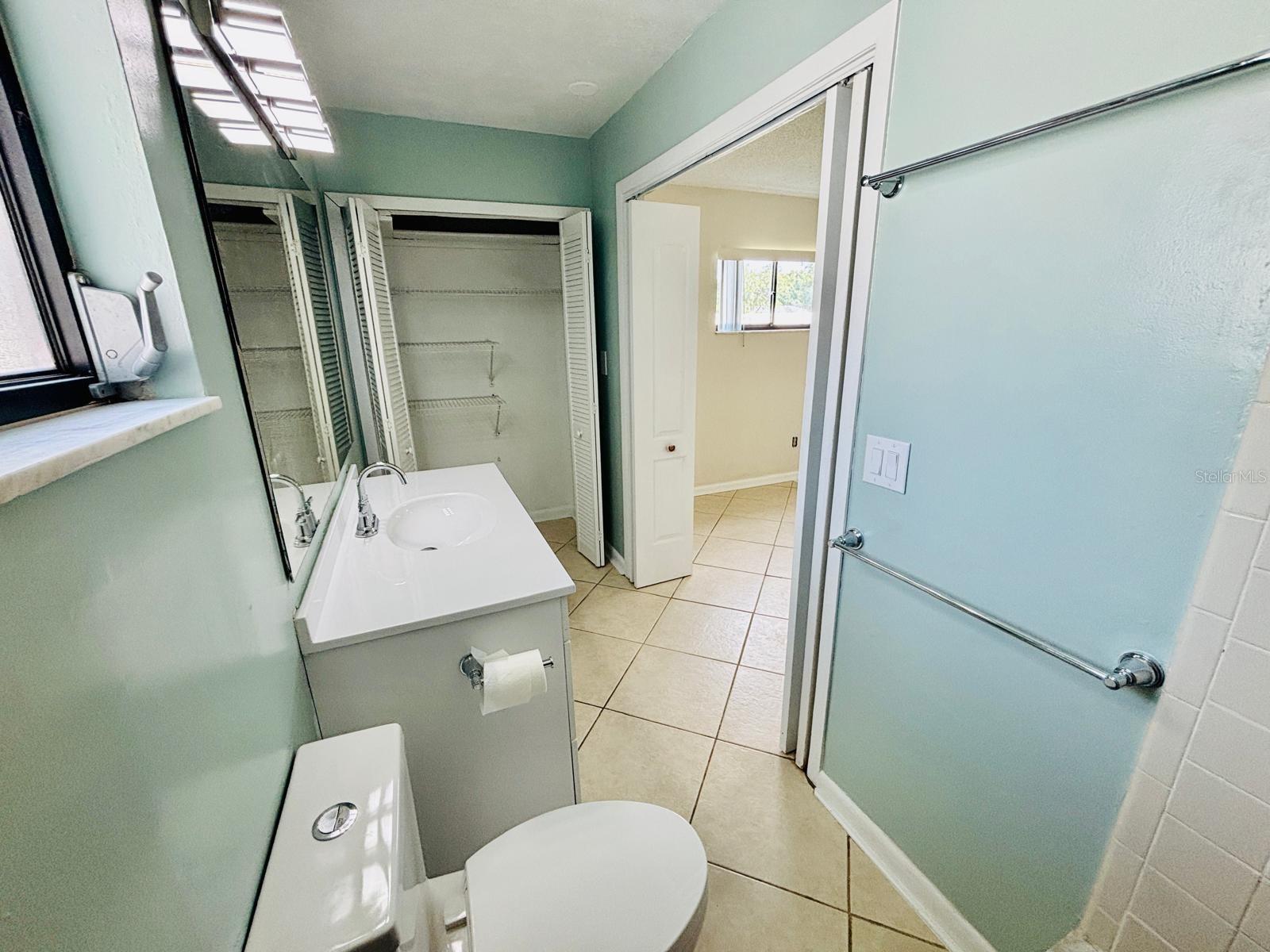 ARBOR RIDGE WEST - Residential Lease