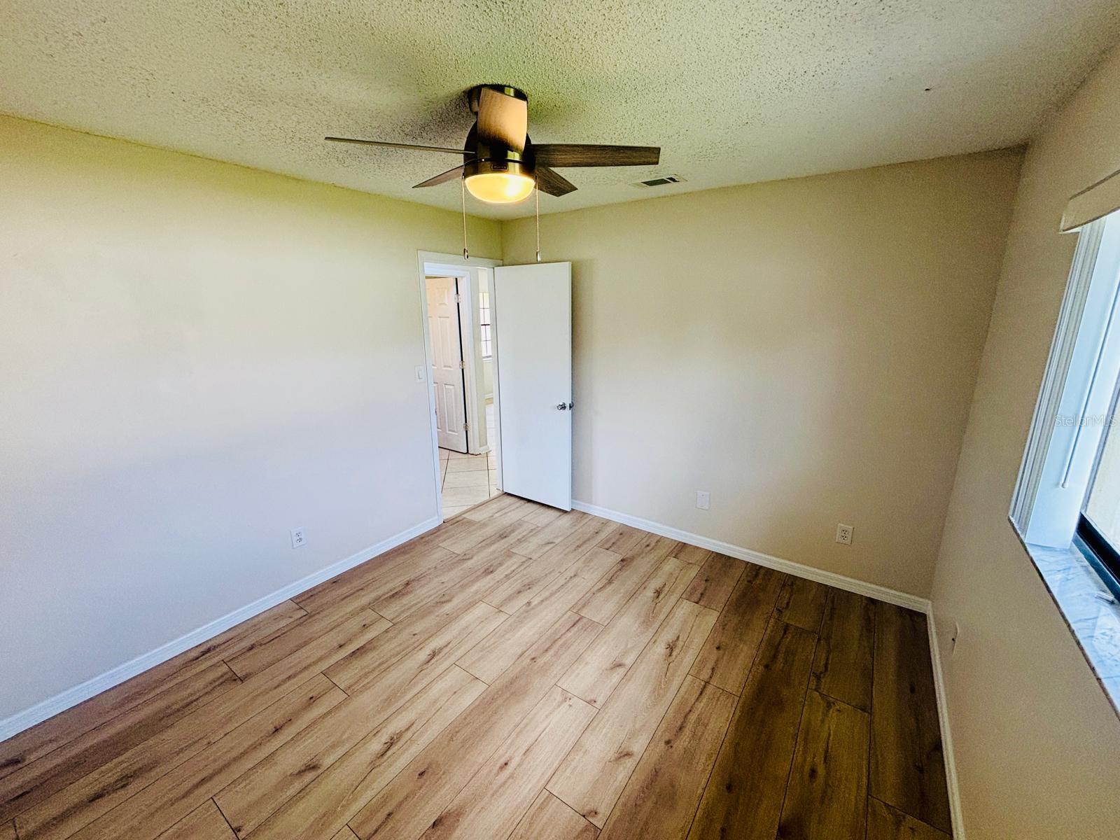 ARBOR RIDGE WEST - Residential Lease