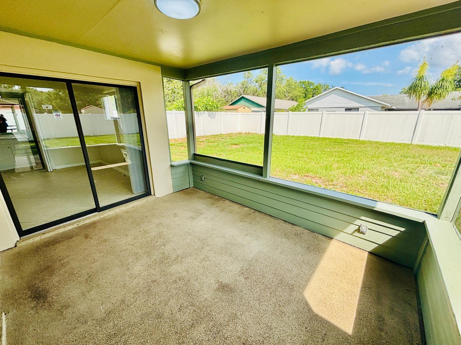 ARBOR RIDGE WEST - Residential Lease