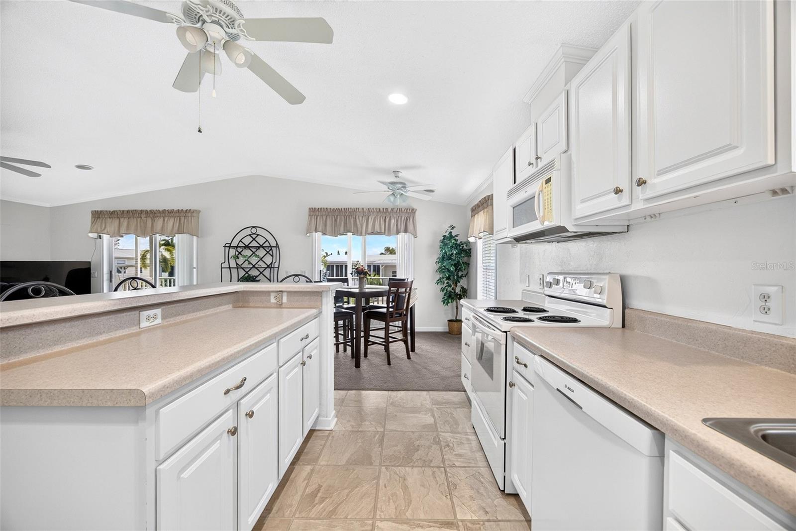 BURNT STORE COLONY MHP COOP - Residential