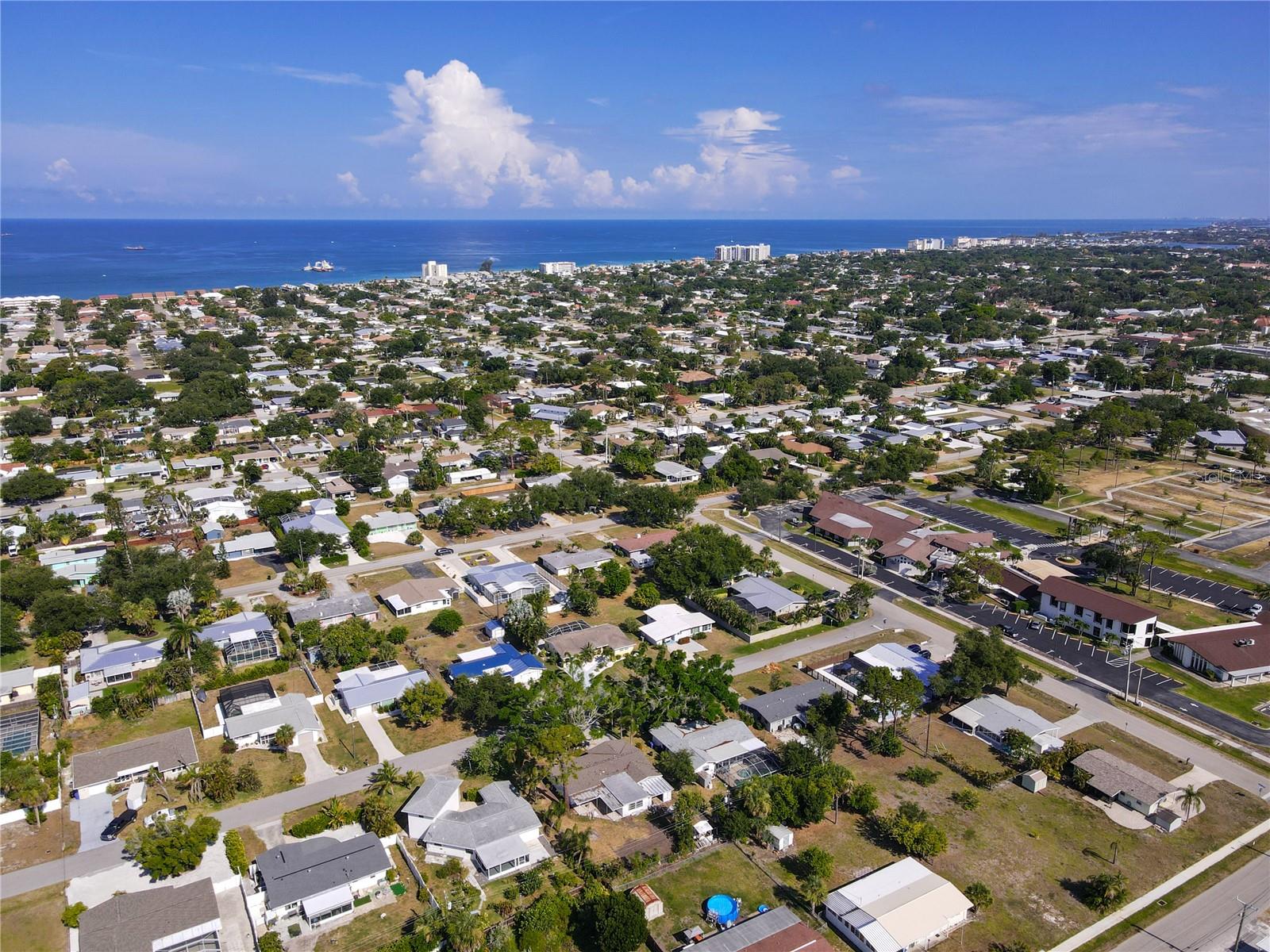 BEACH VILLAGE - Land