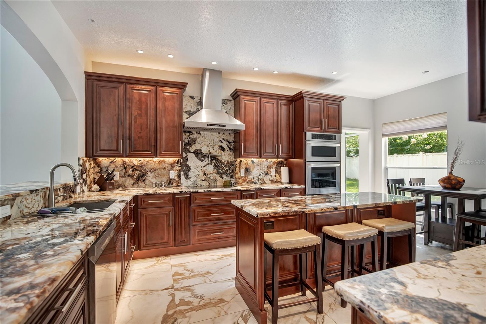 HUNTINGTON POINTE PH 3 - Residential