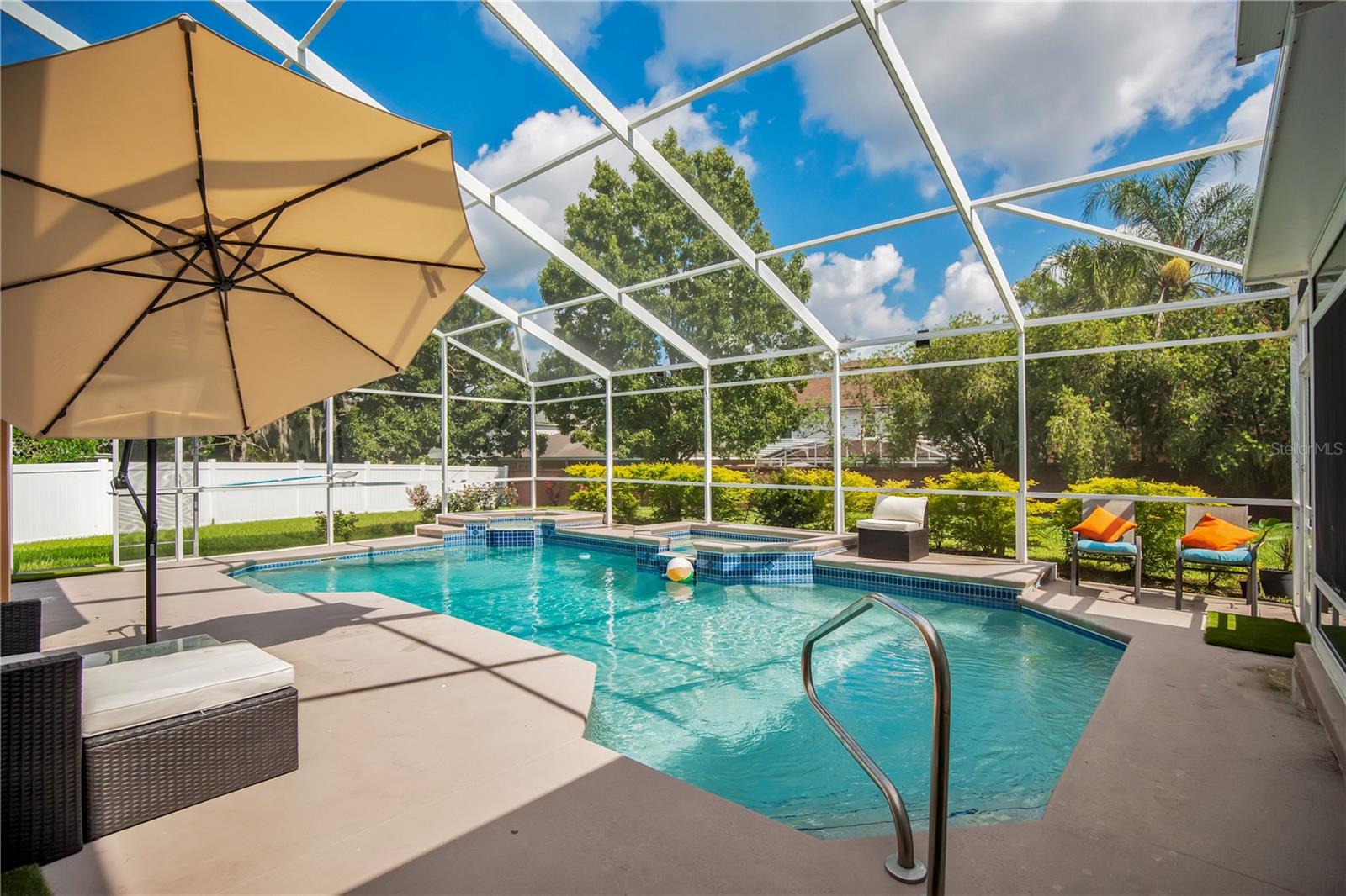 HUNTINGTON POINTE PH 3 - Residential