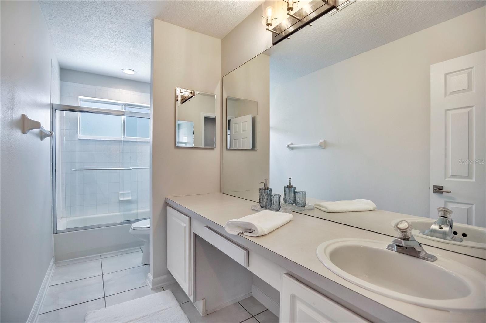 HUNTINGTON POINTE PH 3 - Residential
