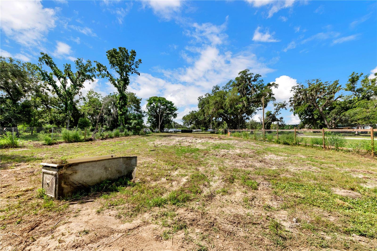 UNPLATTED - Land