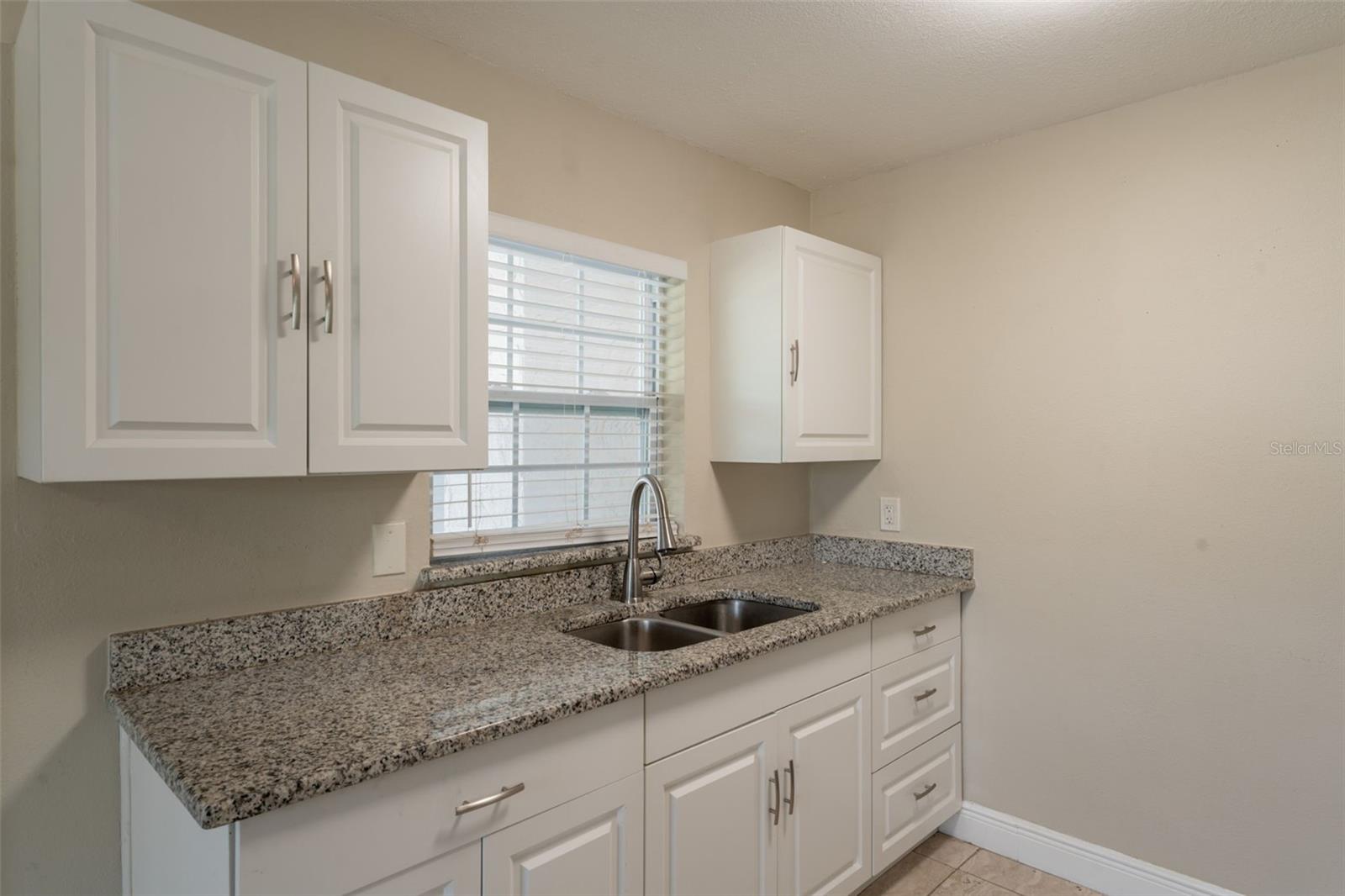 MALIBU GROVES EIGHTH ADD - Residential