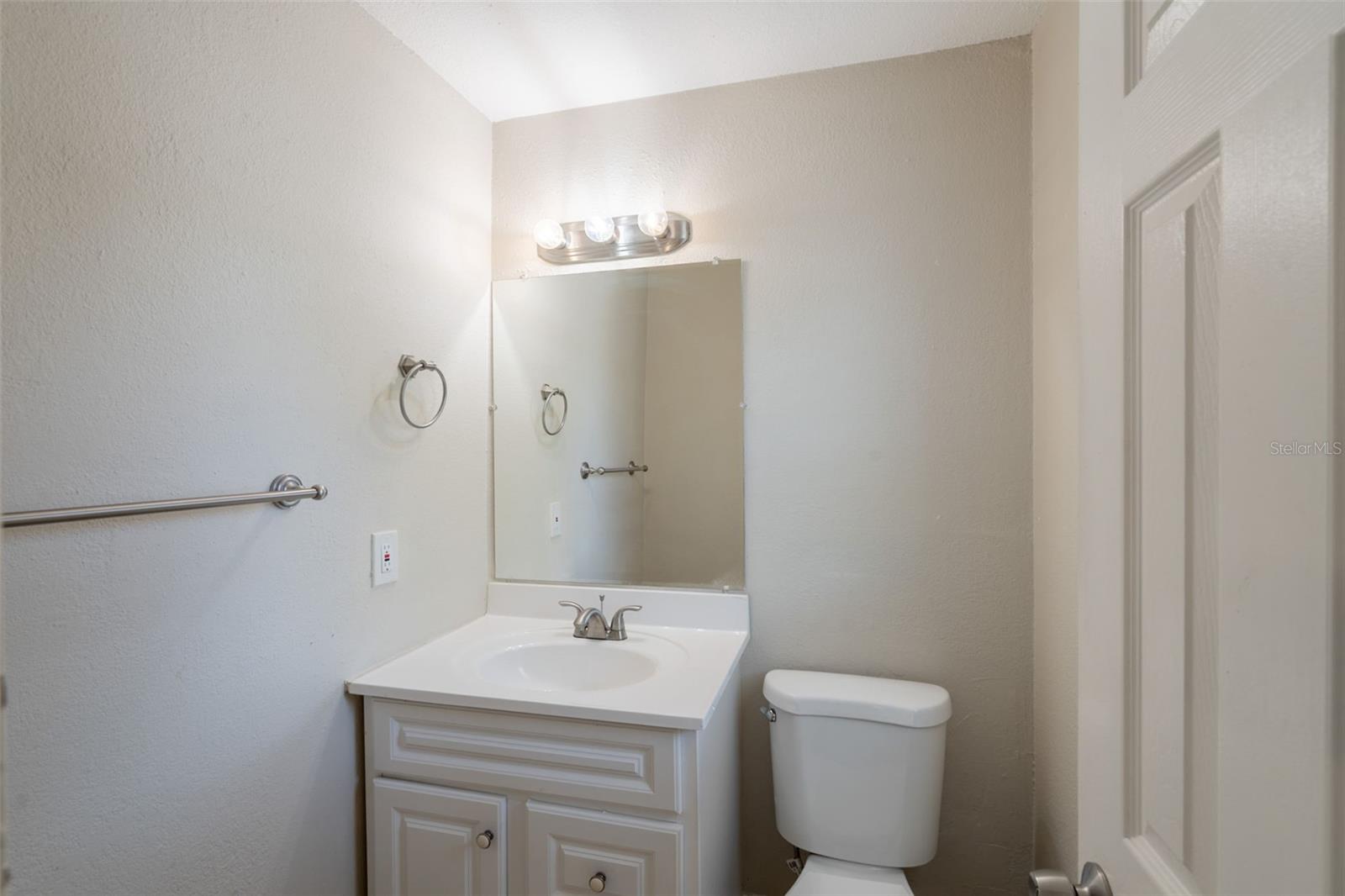 MALIBU GROVES EIGHTH ADD - Residential
