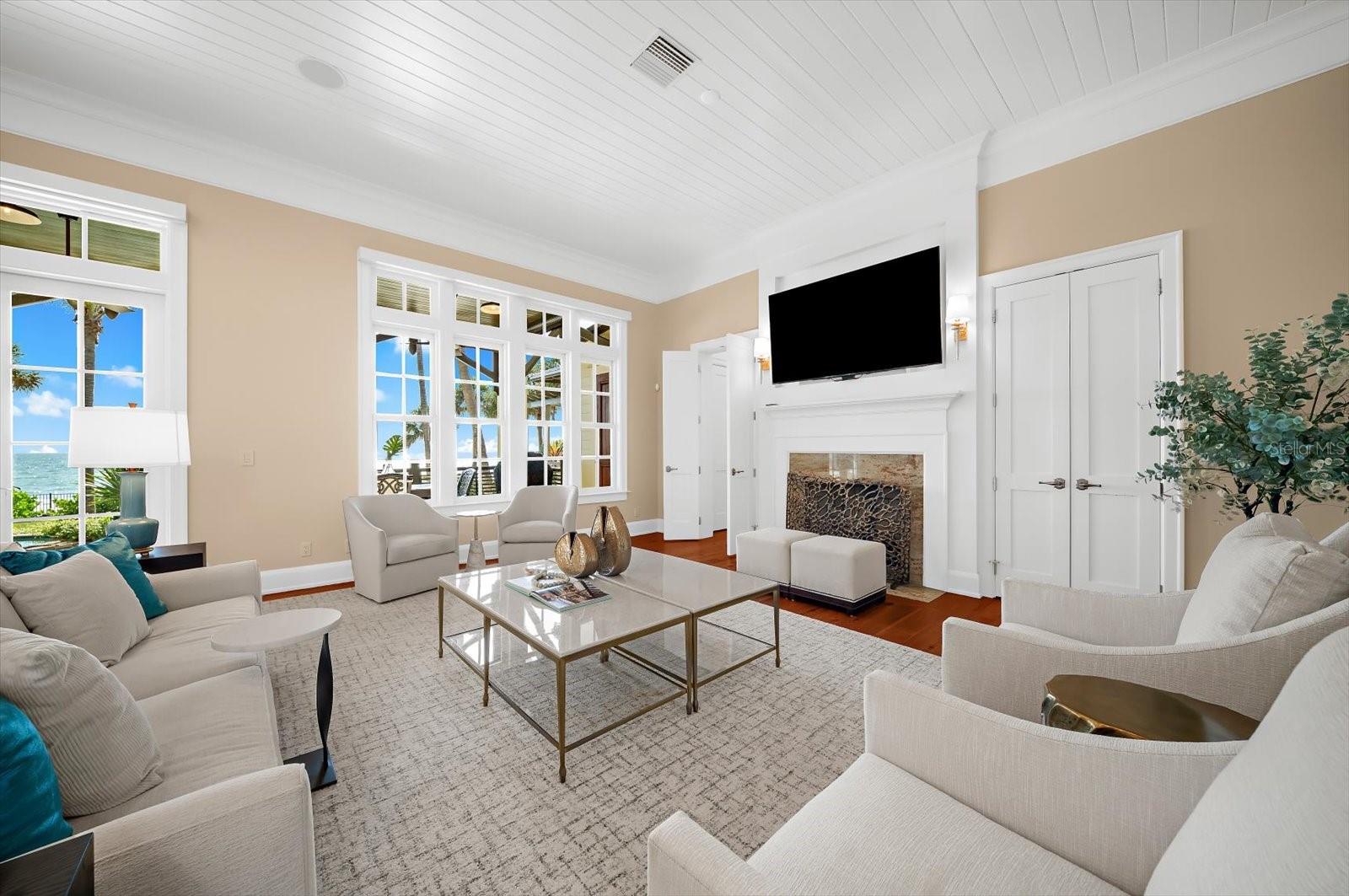 BELLEAIR BEACH UNIT 1 (UNRECORDED) - Residential