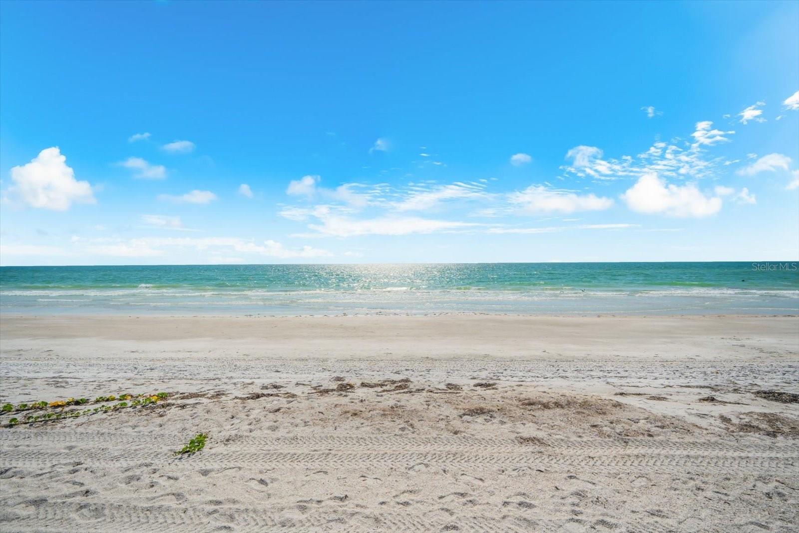 BELLEAIR BEACH UNIT 1 (UNRECORDED) - Residential