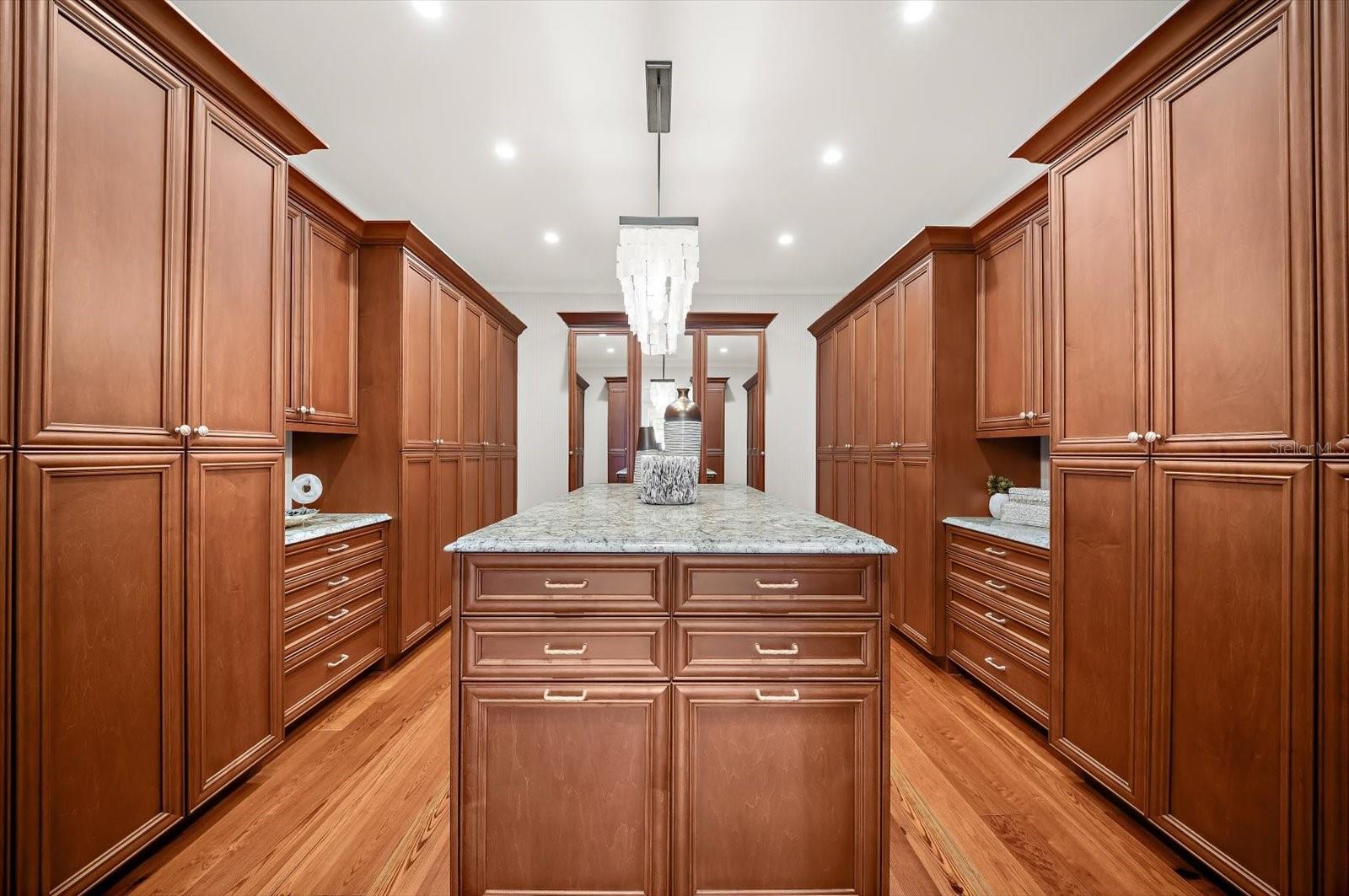 BELLEAIR BEACH UNIT 1 (UNRECORDED) - Residential