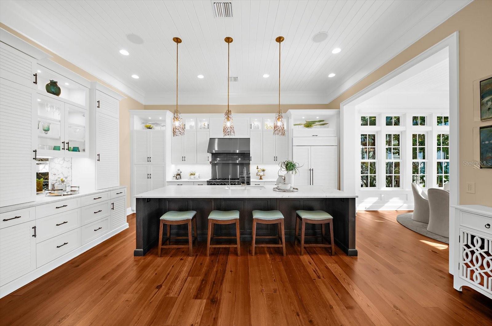 BELLEAIR BEACH UNIT 1 (UNRECORDED) - Residential