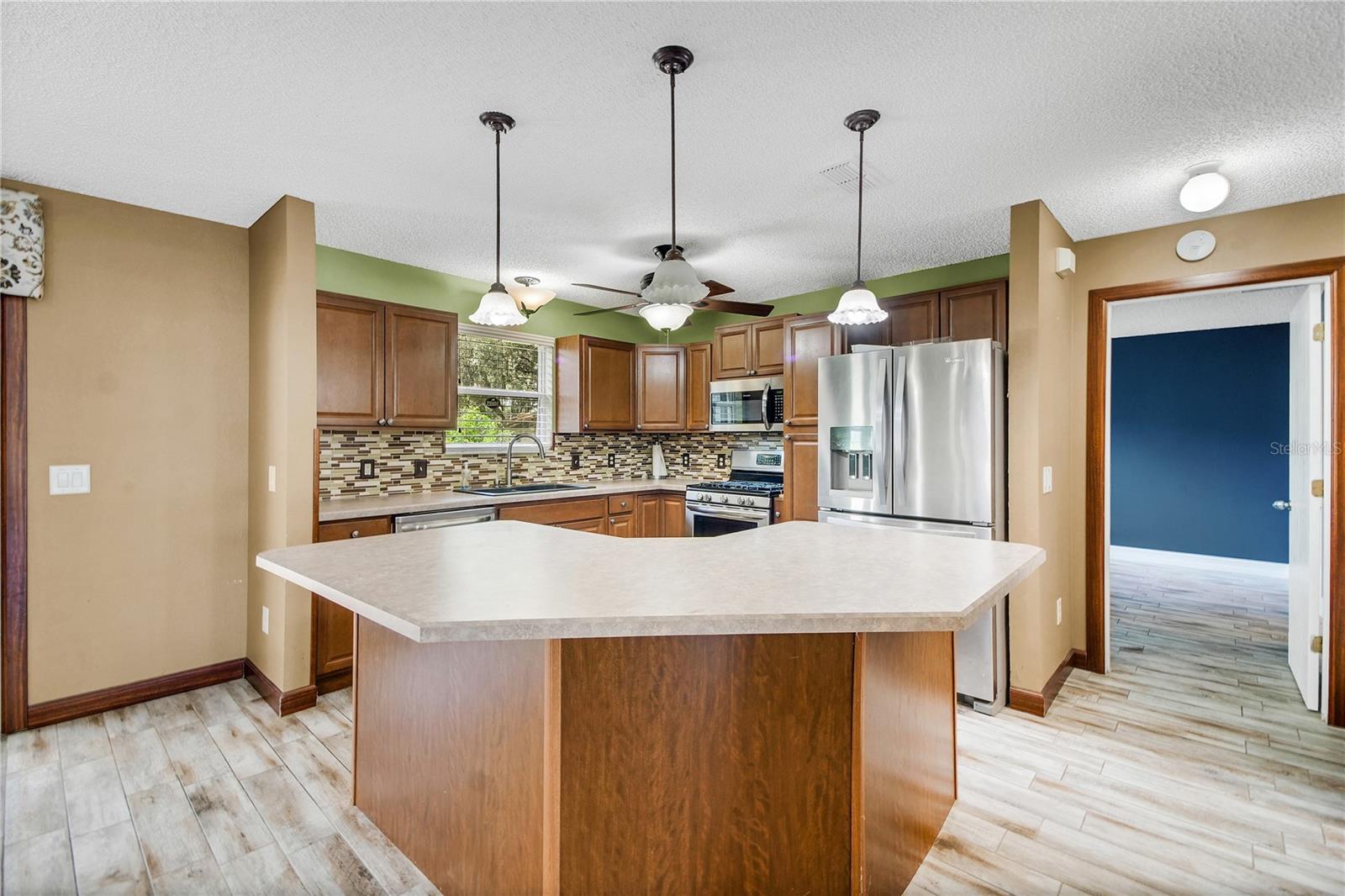 SPRING ARBOR VILLAGE - Residential