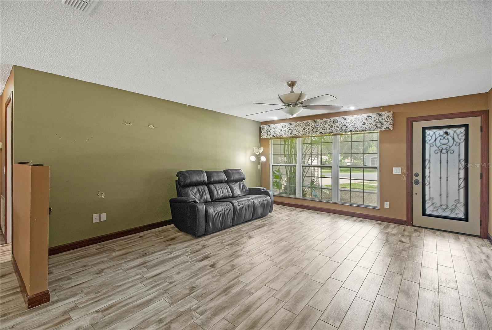 SPRING ARBOR VILLAGE - Residential