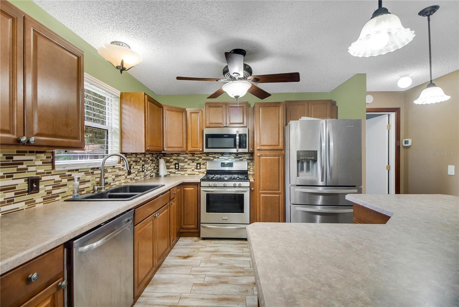 SPRING ARBOR VILLAGE - Residential